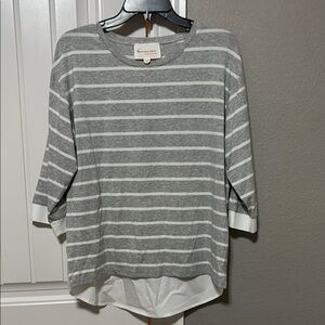 Two by Vince camuto Gray Striped Women's Top